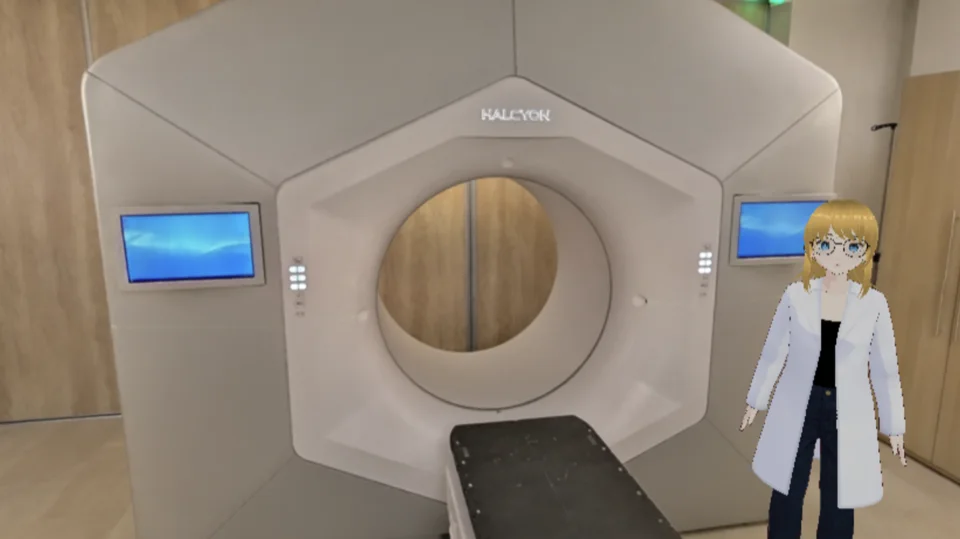Visite immersive d'une salle de radiothérapie scannée en 3D, avec Lili comme guide.
